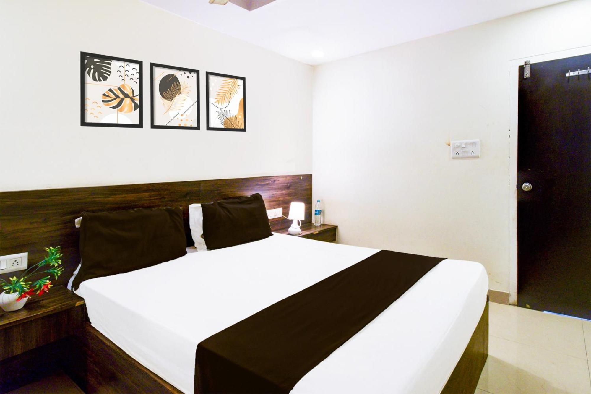 Hotel O Asian Residency Гайдарабад Екстер'єр фото