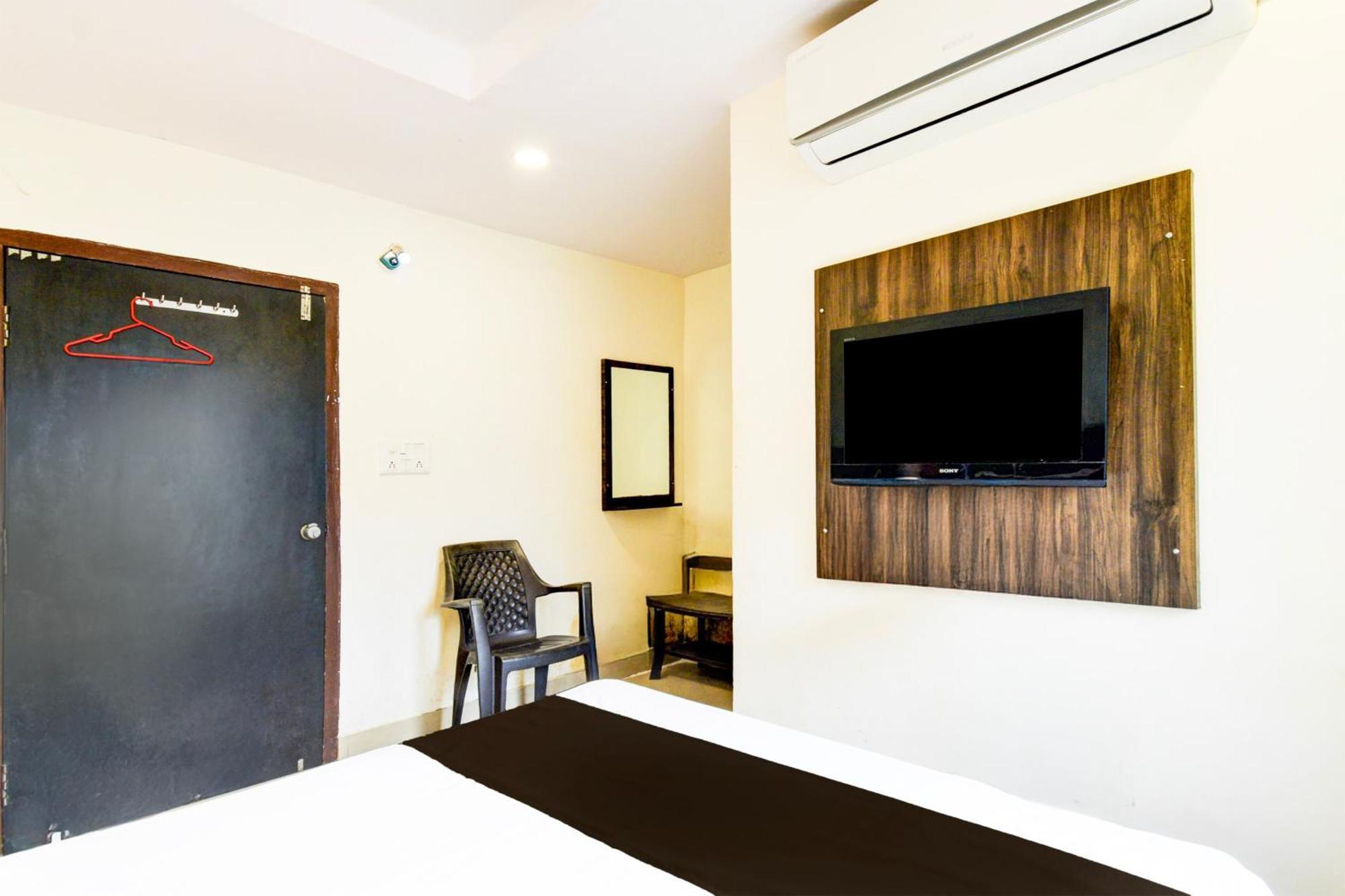 Hotel O Asian Residency Гайдарабад Екстер'єр фото
