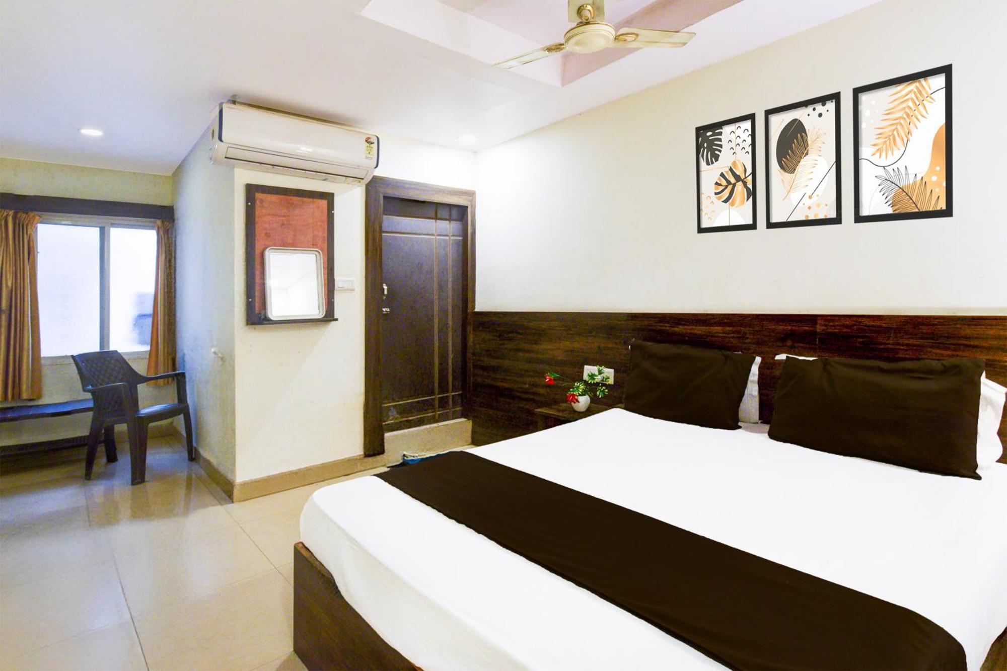 Hotel O Asian Residency Гайдарабад Екстер'єр фото
